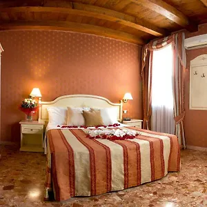 *** Hotel Conterie Italie